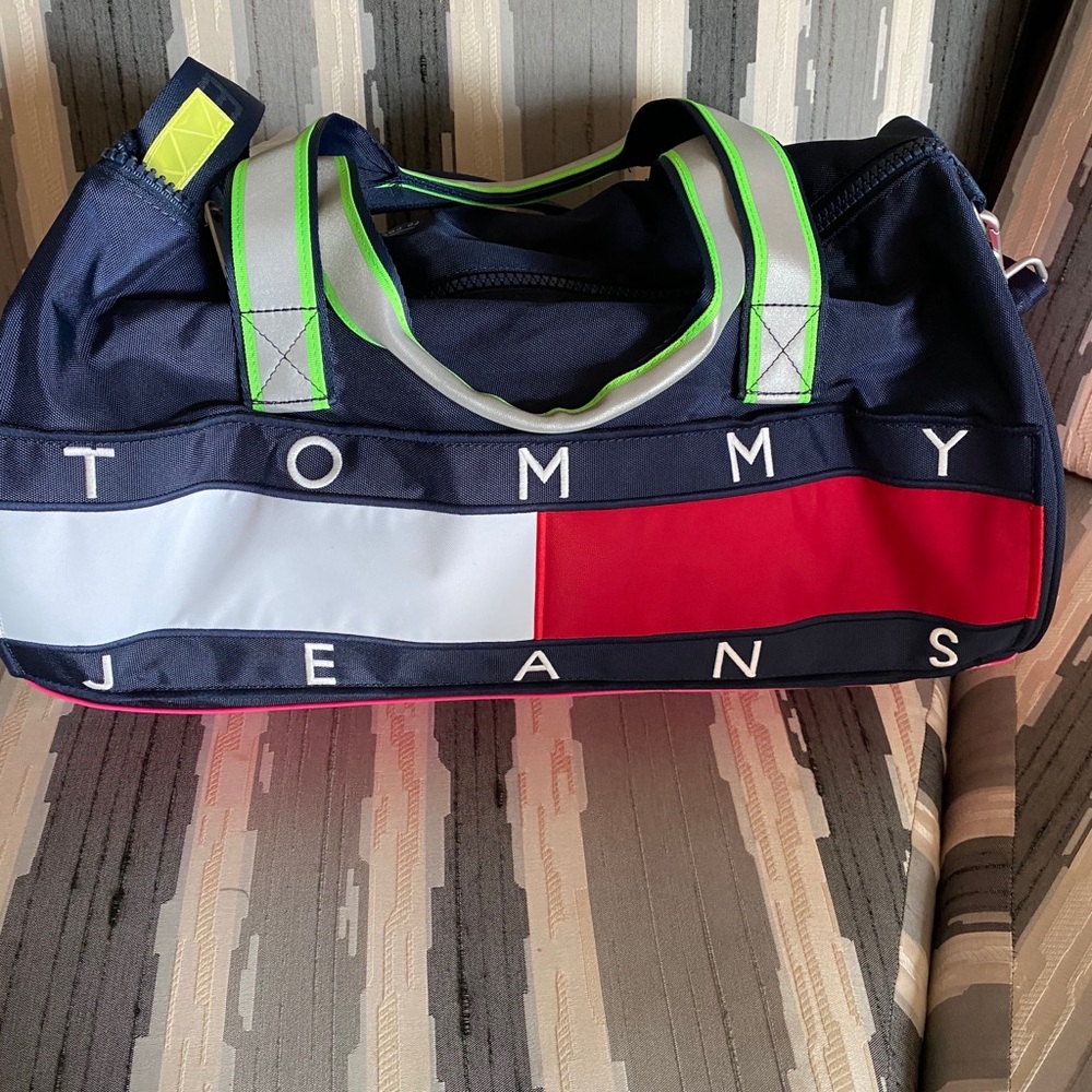 Tommy Hilfiger Duffle bag